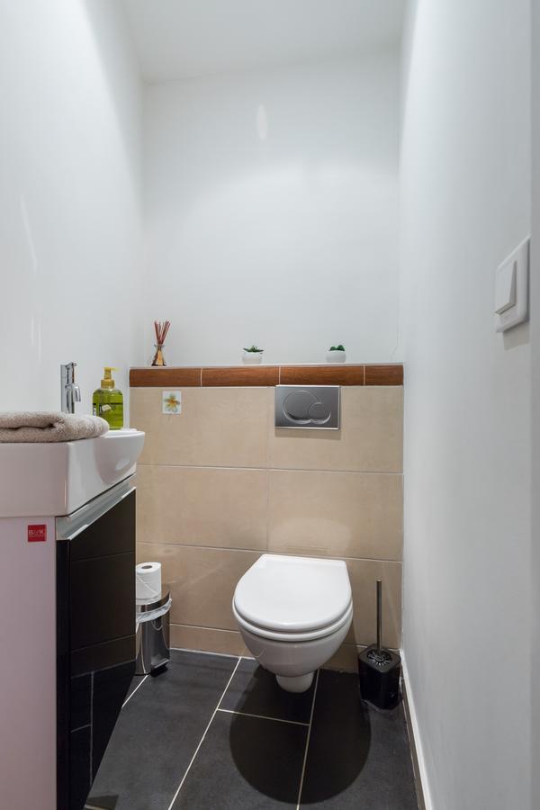Pref 2 - F4 - Vaste Et Bourgeois ,3 Chambres, Ascenseur, Vx-Νίκαια Εξωτερικό φωτογραφία
